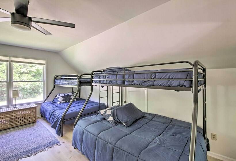 Modern Eckerty Home W/ Deck On Patoka Lake!