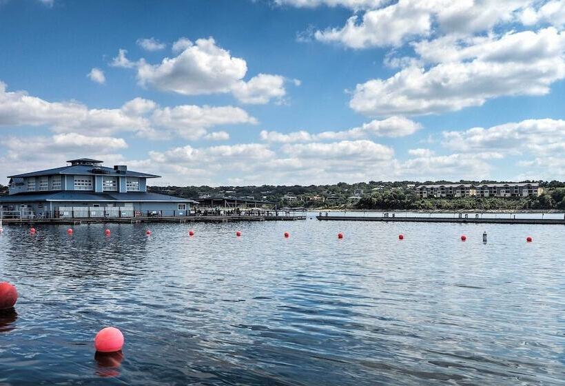 Modern Lago Vista Home W/ Pool & Lake Access!