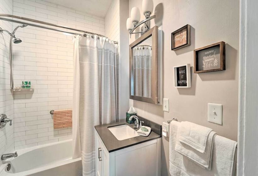 Modern, Sun Lit Retreat W/ Fire Pit & Yard!