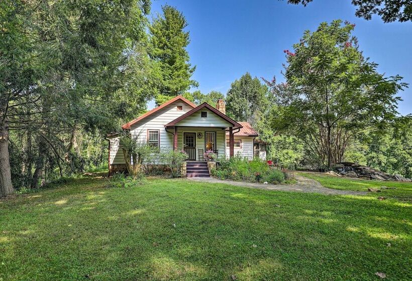 Momma Rhodes  Rustic Blue Ridge Cabin On 4 Acres