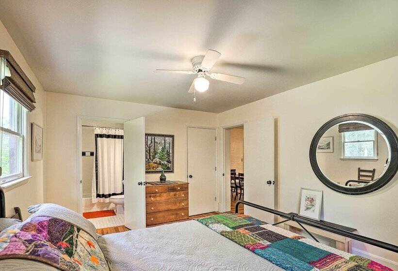 Momma Rhodes  Rustic Blue Ridge Cabin On 4 Acres