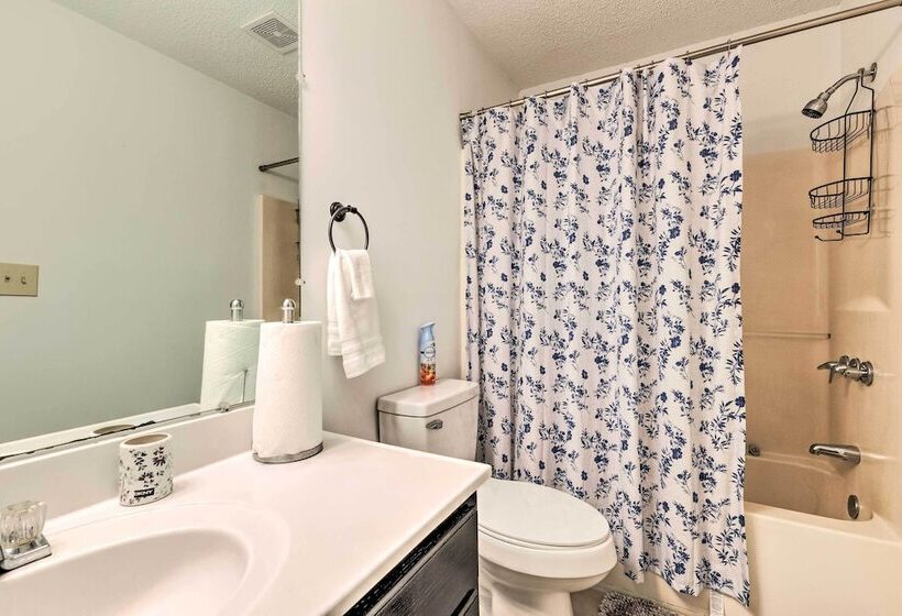 Ocean Springs Home W/ Sunroom ~ 5 Mi To Beach