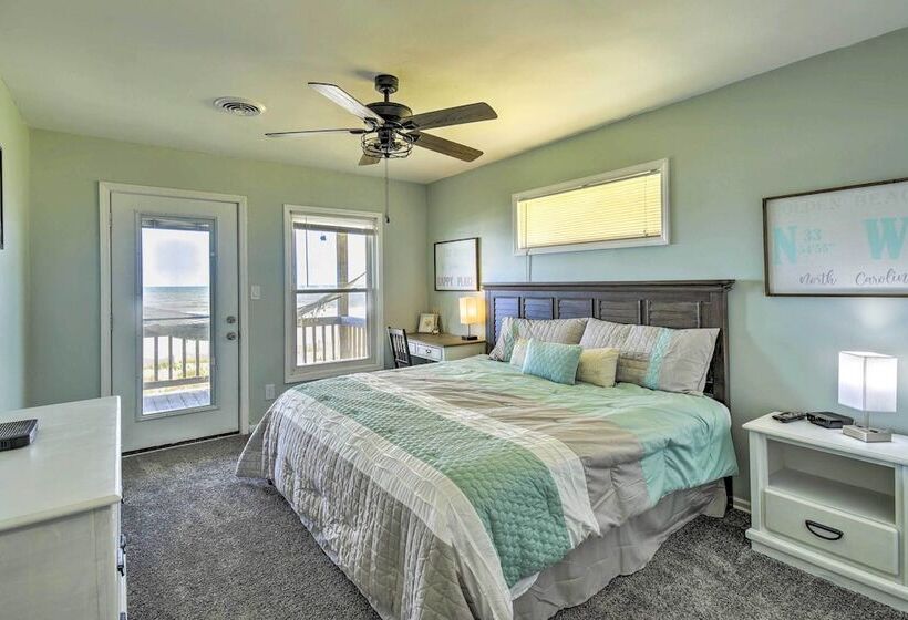 Oceanfront Retreat W/ Holden Beach Access!