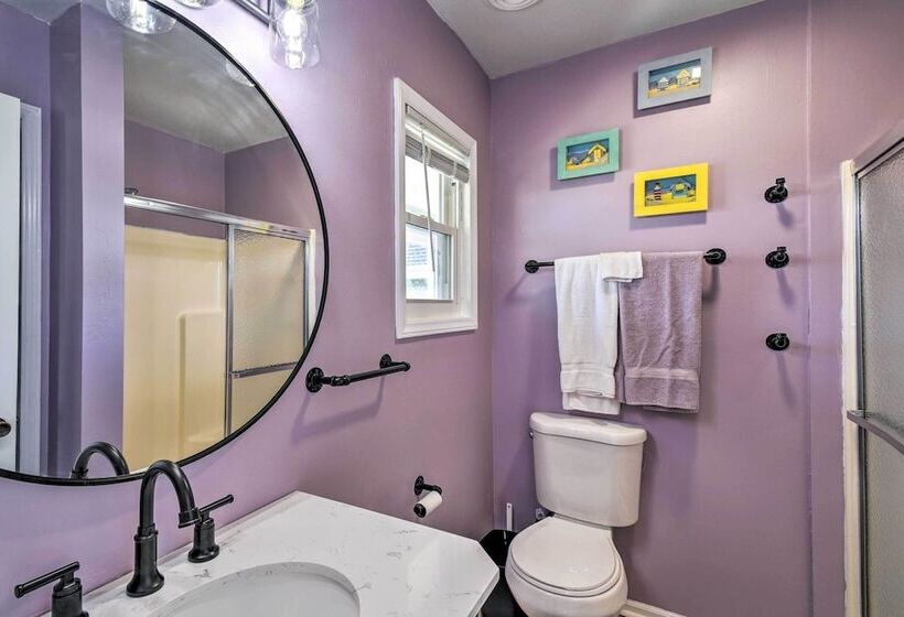 Oceanfront Retreat W/ Holden Beach Access!