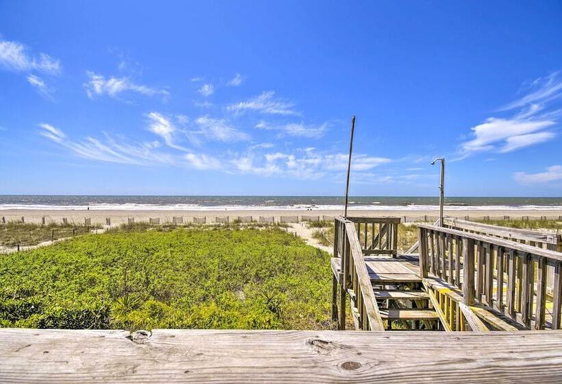 Oceanfront Retreat W/ Holden Beach Access!