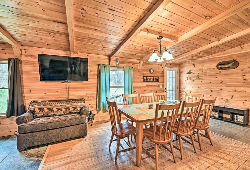 Otego Home W/ Hot Tub: Near All Star Village!