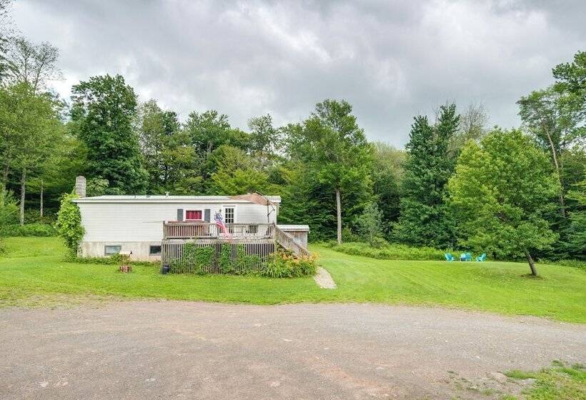 Otego Home W/ Hot Tub: Near All Star Village!