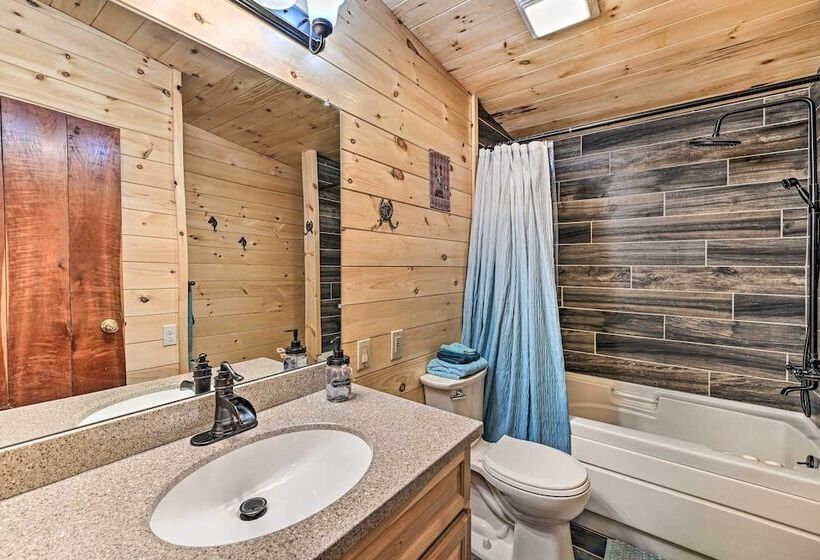 Otego Home W/ Hot Tub: Near All Star Village!