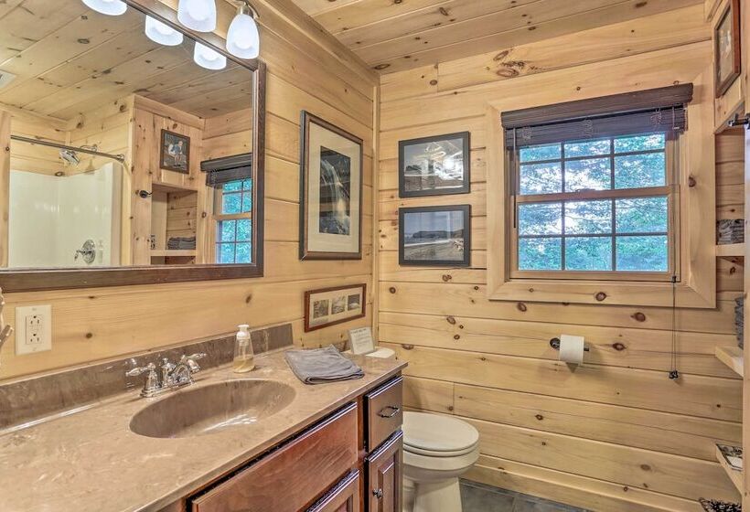 Palmerton Cabin W/game Room ~5 Mi To Blue Mtn