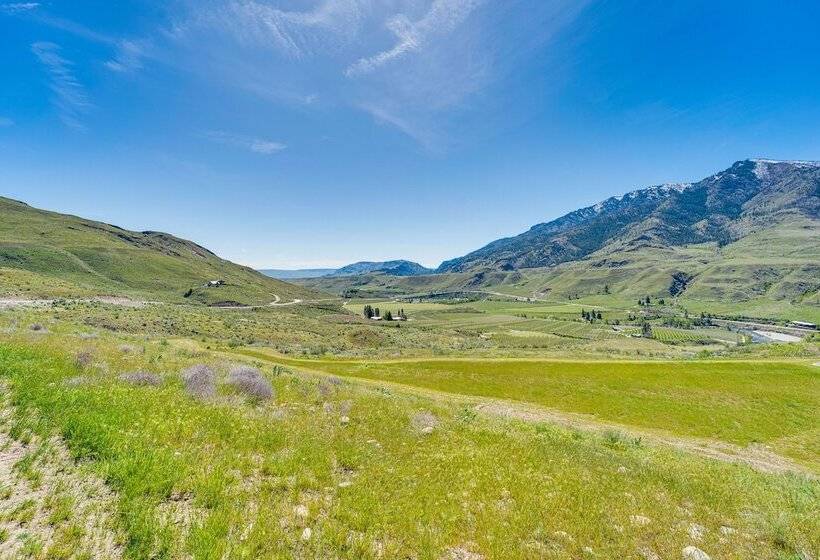 Pateros Home W/ Deck, 7 Mi To Alta Lake Park!