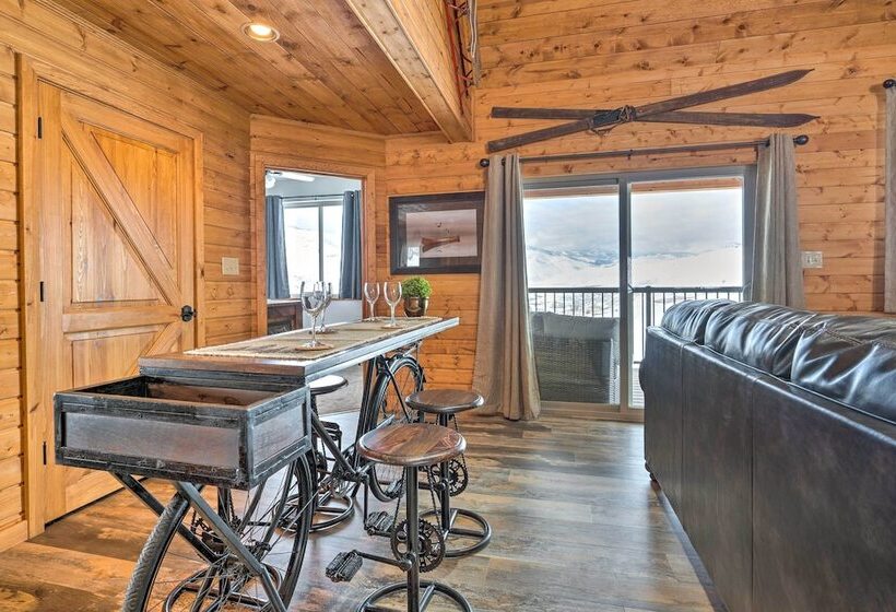 Pateros Home W/ Deck, 7 Mi To Alta Lake Park!