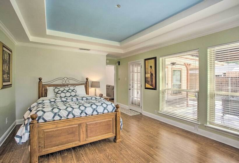 Peaceful Waxahachie Home W/ Private Backyard!