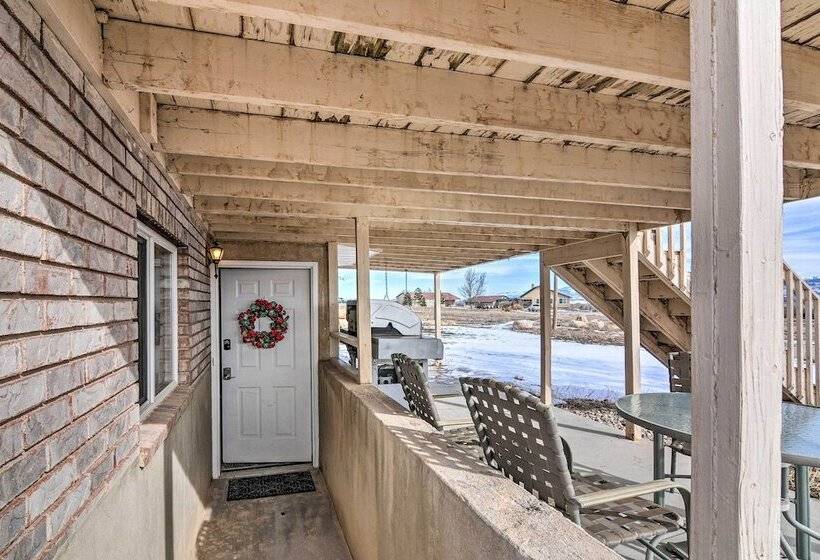 Pet Friendly Aurora House W/ Mountain Views!