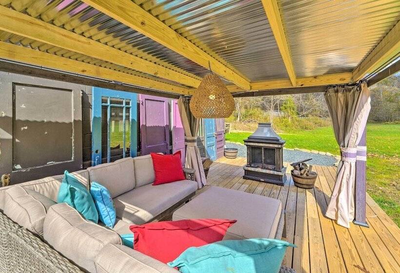 Pet Friendly Bakersville Cottage W/ Views!