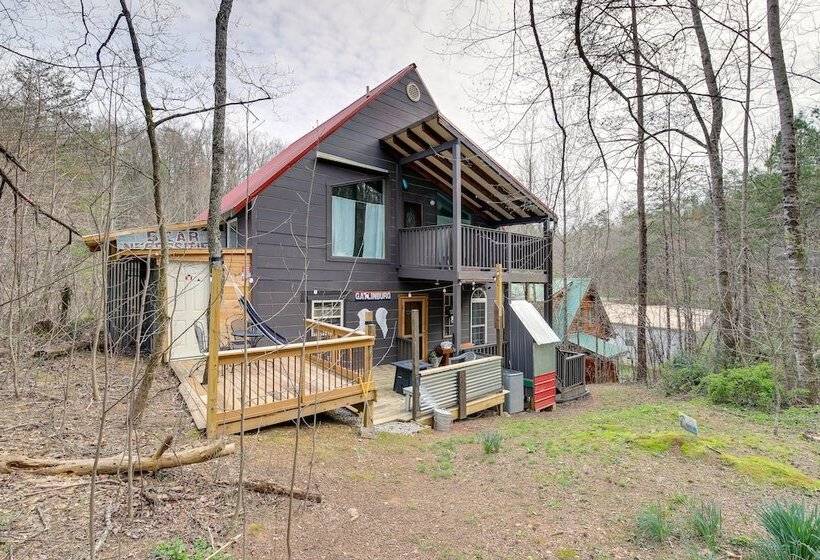 Pet Friendly Gatlinburg Cabin W/ Game Room!