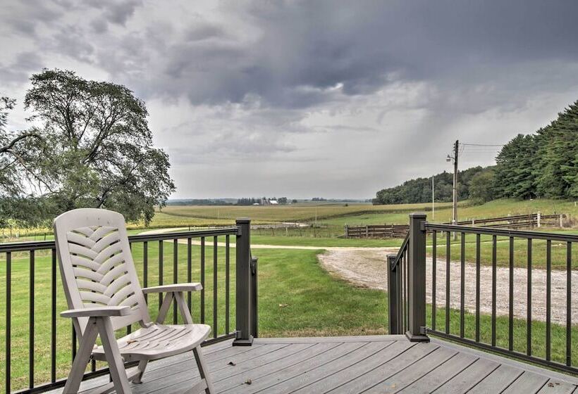 Pet Friendly Spring Grove Home W/serene Yard!