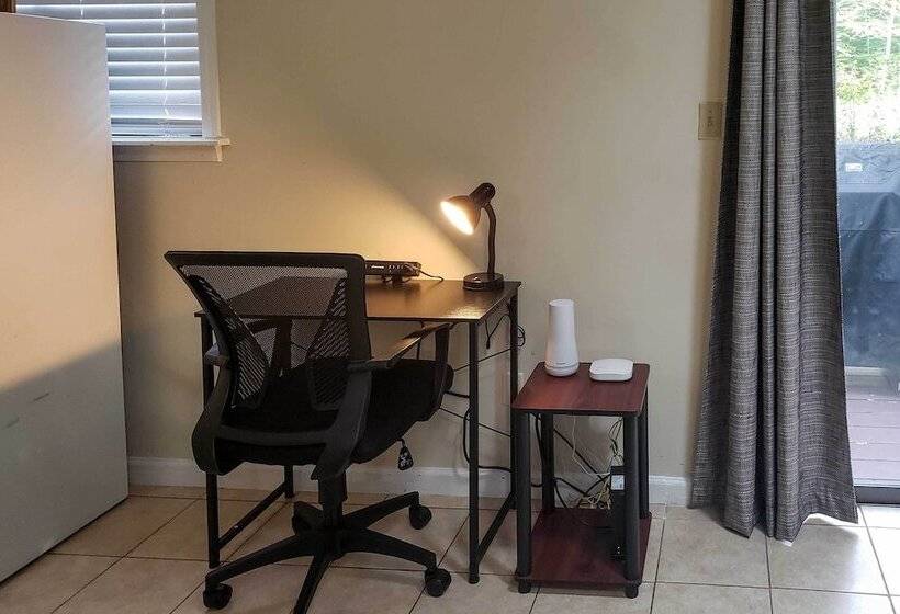 < 2 Mi To Dresser Lake: Home W/ Pool Access!