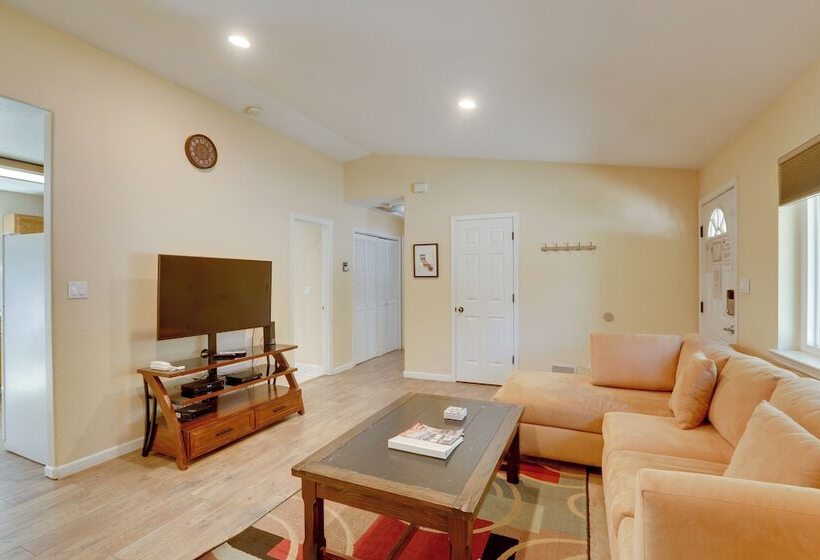 9 Mi To Heavenly Mountain: South Lake Tahoe Home