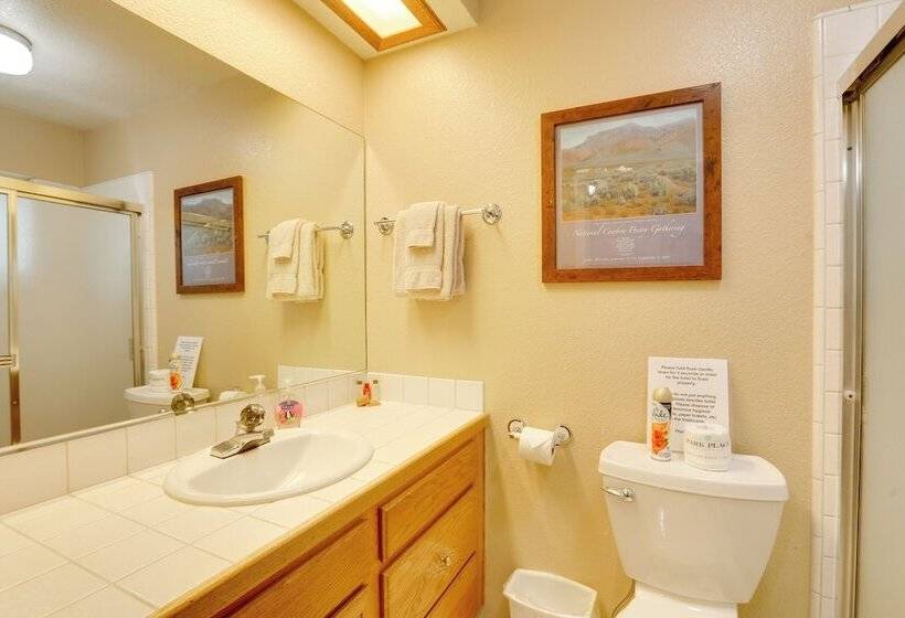 9 Mi To Heavenly Mountain: South Lake Tahoe Home