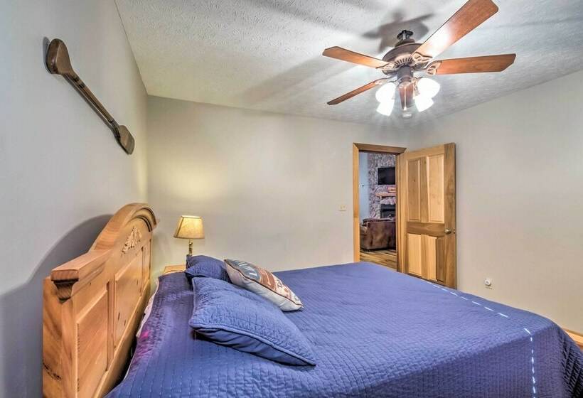 Quaint Lakeside Cabin W/ Pond & Fire Pit!