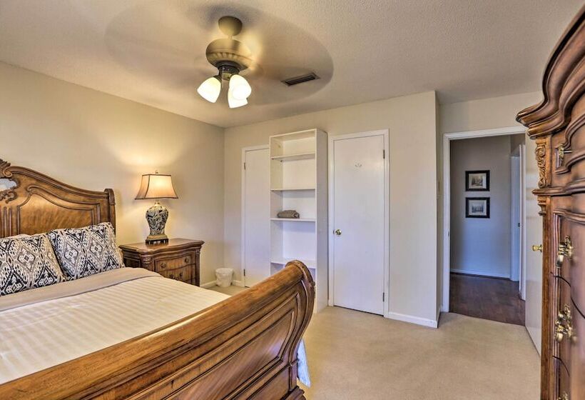 Quiet Dothan House With Fenced Yard + Fire Pit!