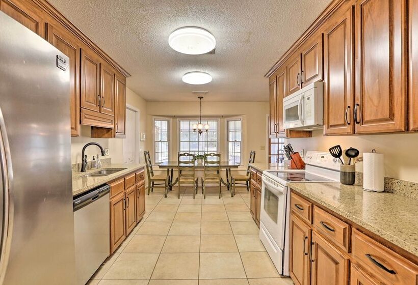 Quiet Dothan House With Fenced Yard + Fire Pit!