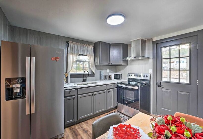 Radiant Arden Home   10 Mi To Biltmore!