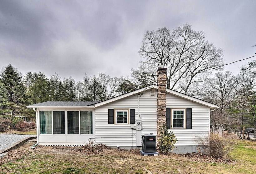 Radiant Arden Home   10 Mi To Biltmore!