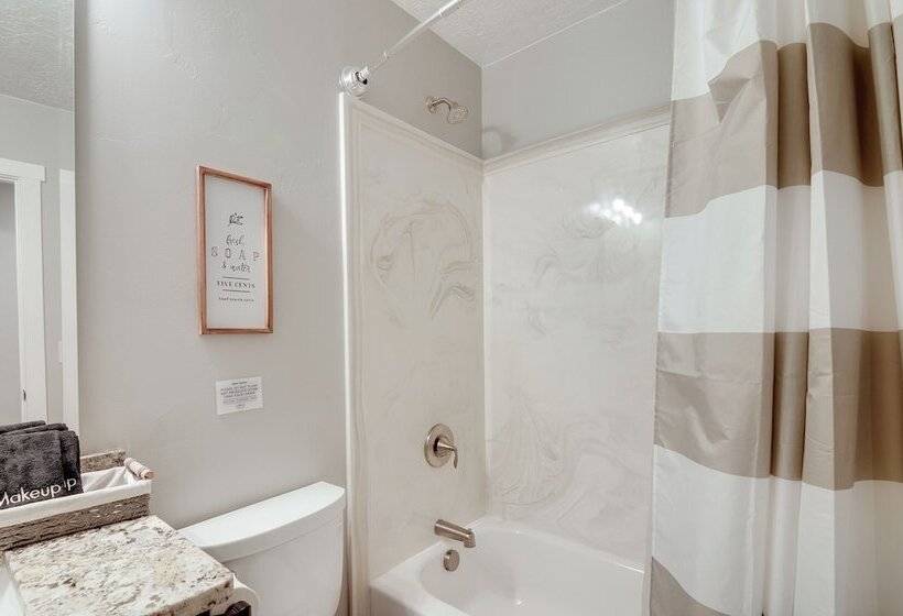 Ranch Escape W/ Patio ~ 21 Mi To Bryce Canyon