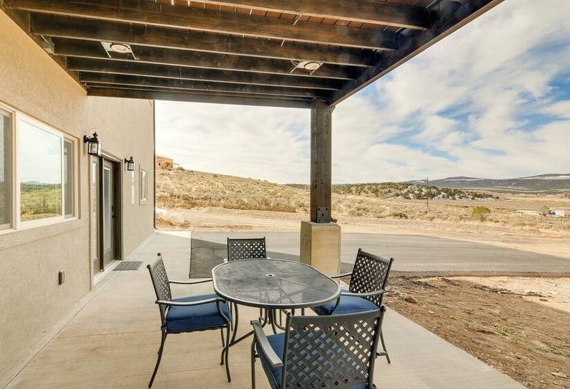 Ranch Escape W/ Patio ~ 21 Mi To Bryce Canyon