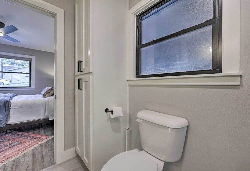 Renovated Bella Vista Retreat < 2 Mi To Golf!