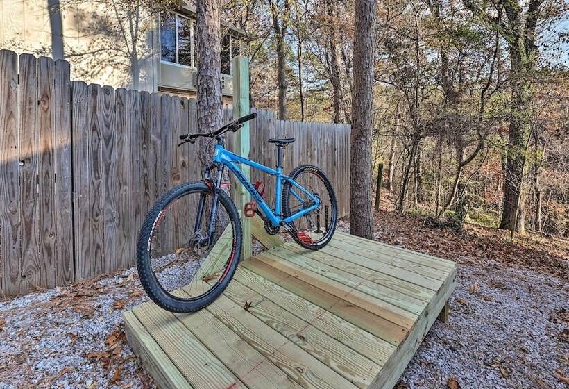 Renovated Bella Vista Retreat < 2 Mi To Golf!