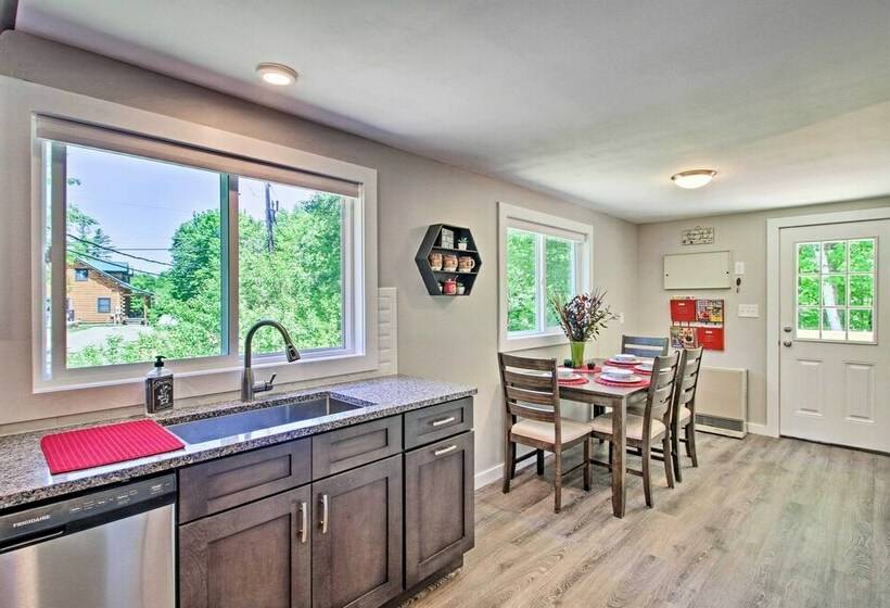 Renovated Home W/direct Access To Snowmobile Trail