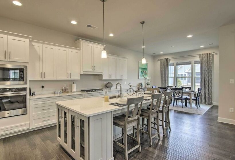 Resort Style Home In Ocean View Near Bethany Beach