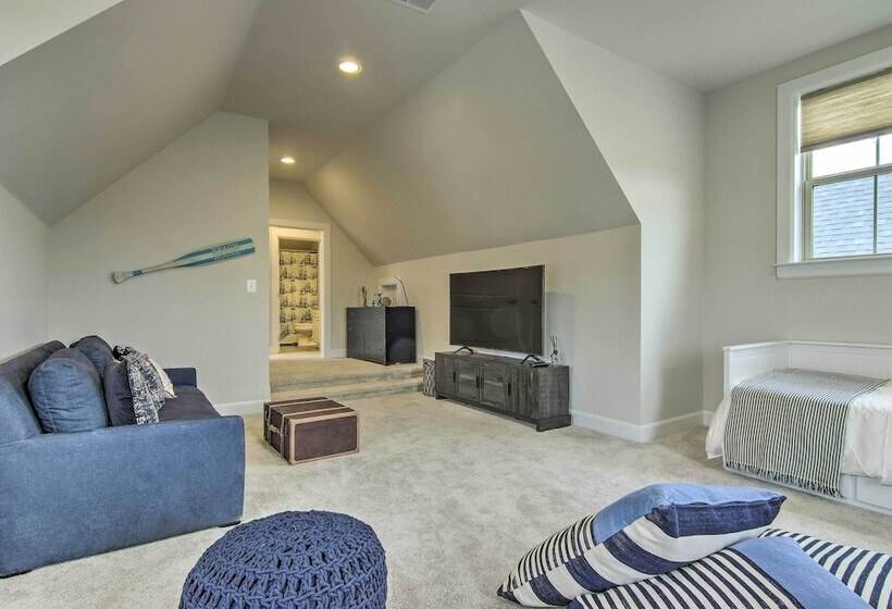 Resort Style Home In Ocean View Near Bethany Beach