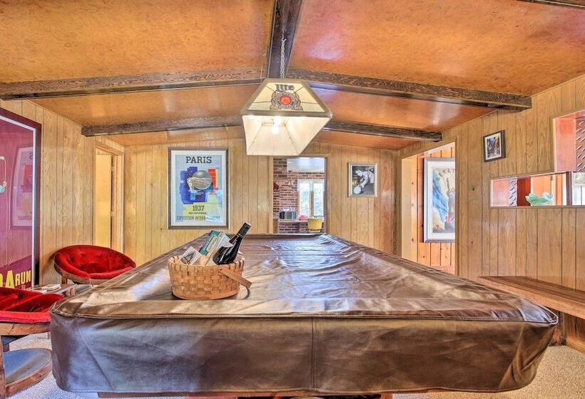 Retro Rhinelander Lake Retreat W/ Fire Pit!