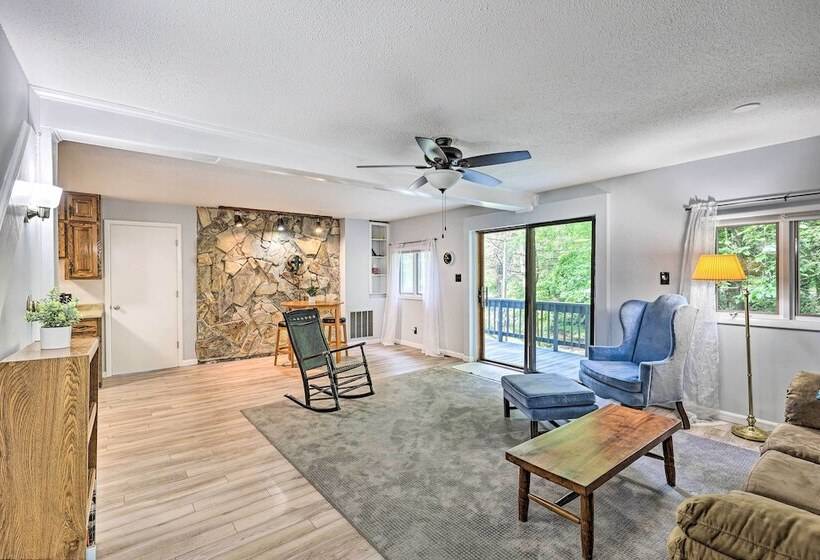 Roan Mountain Creekside Cabin: Hike & Fish!