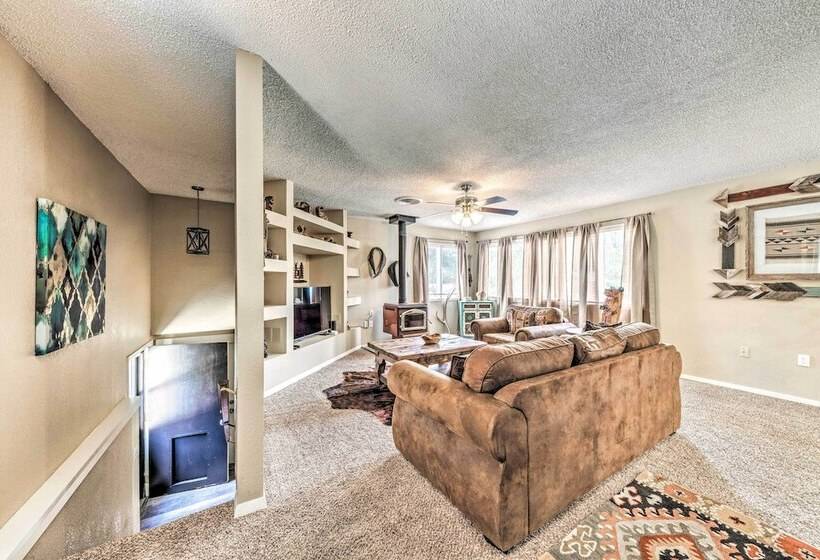 Ruidoso Home W/ Patio, Walk To Restaurants!