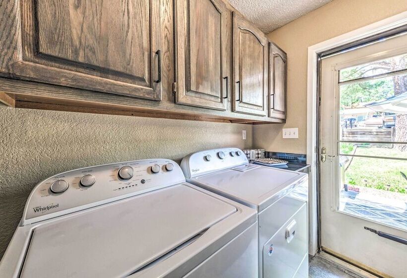 Ruidoso Home W/ Patio, Walk To Restaurants!