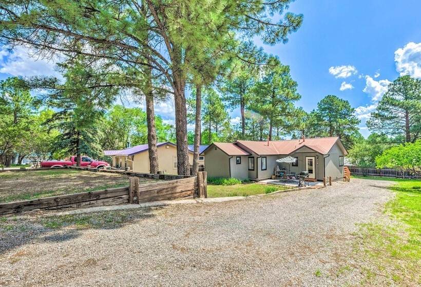 Ruidoso Home W/ Patio, Walk To Restaurants!
