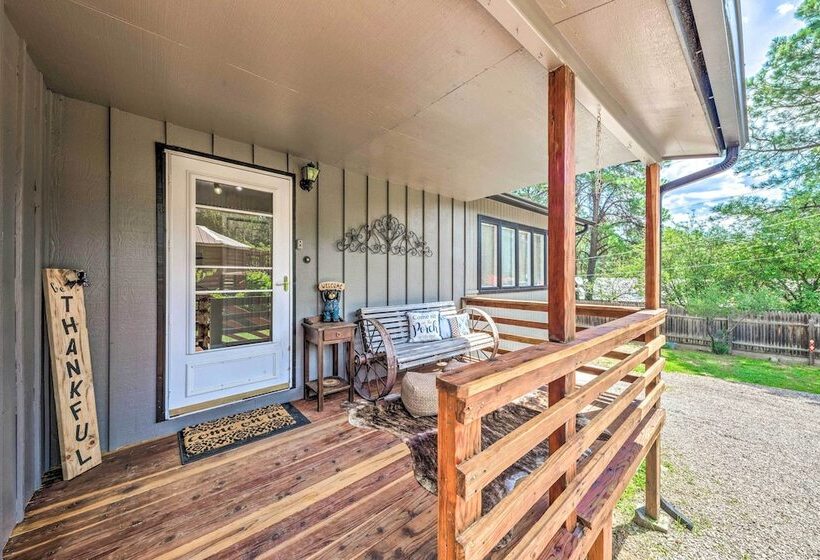 Ruidoso Home W/ Patio, Walk To Restaurants!