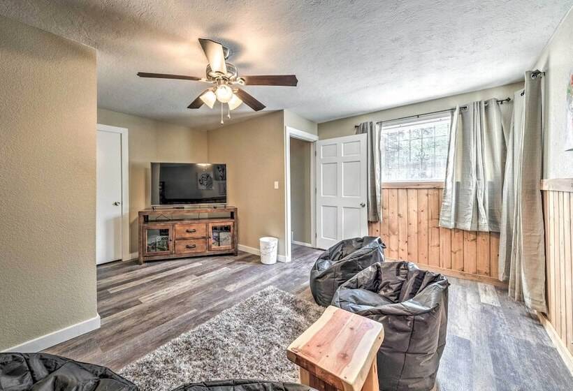 Ruidoso Home W/ Patio, Walk To Restaurants!