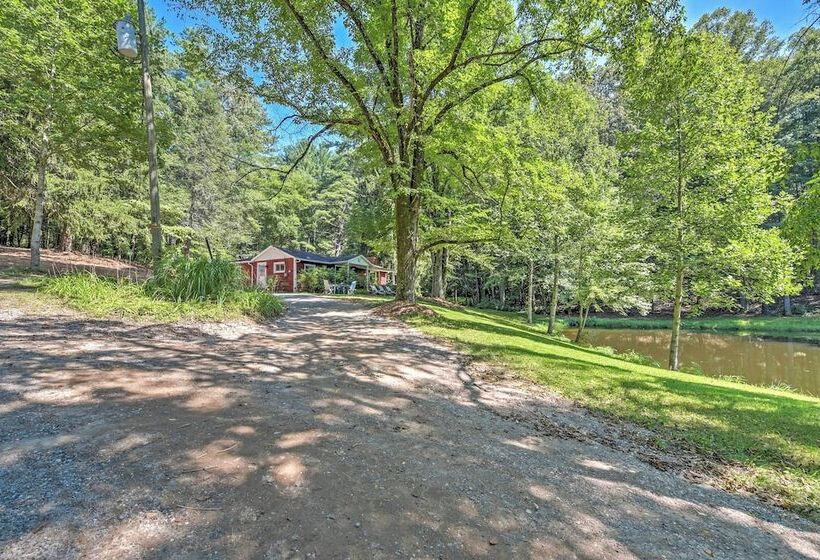 20 Acre Cabin W/ Pond: 6 Mi To River Arts District