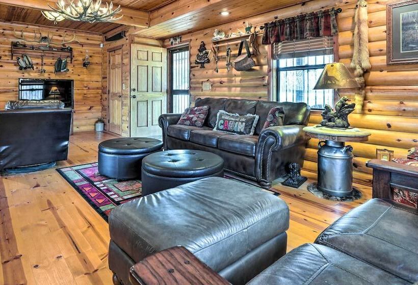 Rustic Cabin In Roaring River State Park!