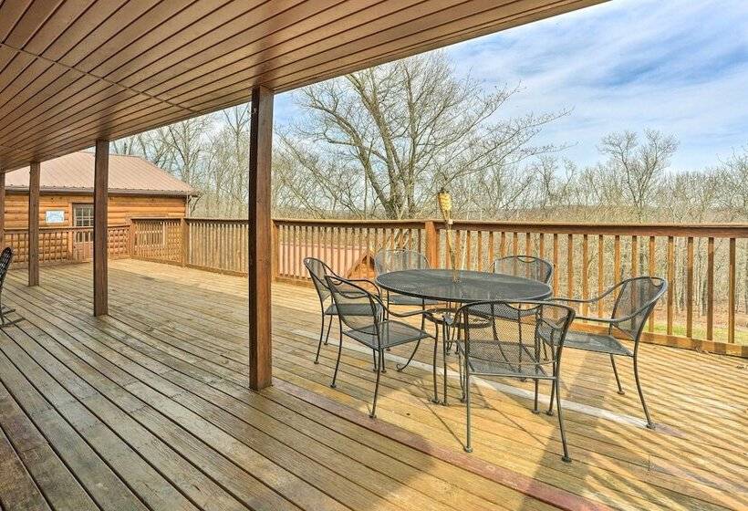 Rustic Cabin In Roaring River State Park!
