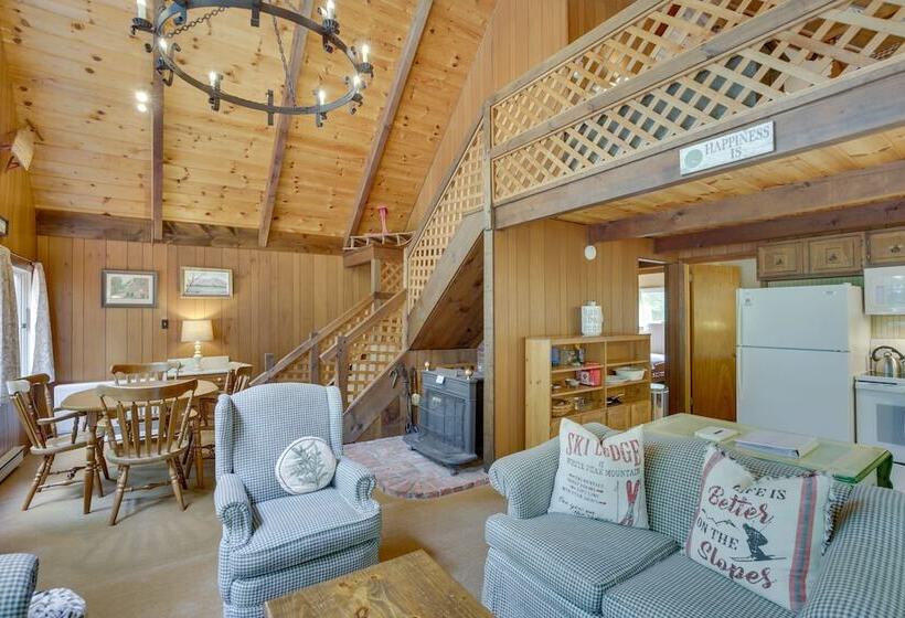 Rustic, Cozy Cabin W/ Easy Ski And Beach Access!