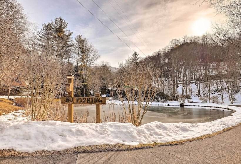 Mars Hill Ski Resort Cabin: 20 Miles To Asheville!