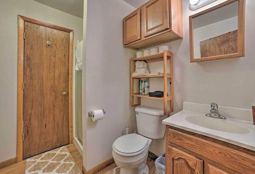 Rustic Wooded Retreat W/ Fire Pit, Near Trails!