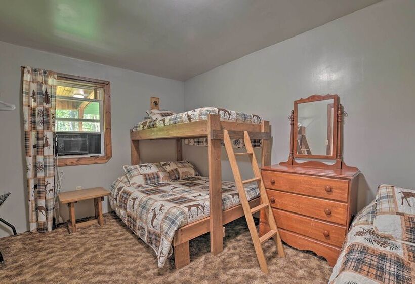 Rustic Wooded Retreat W/ Fire Pit, Near Trails!