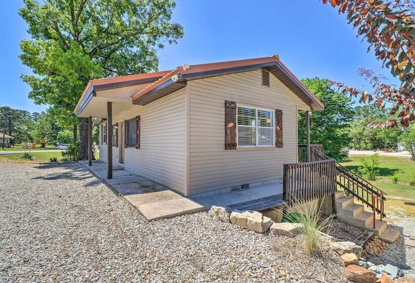 Arkansas Fishing Getaway: Near Norfork River!